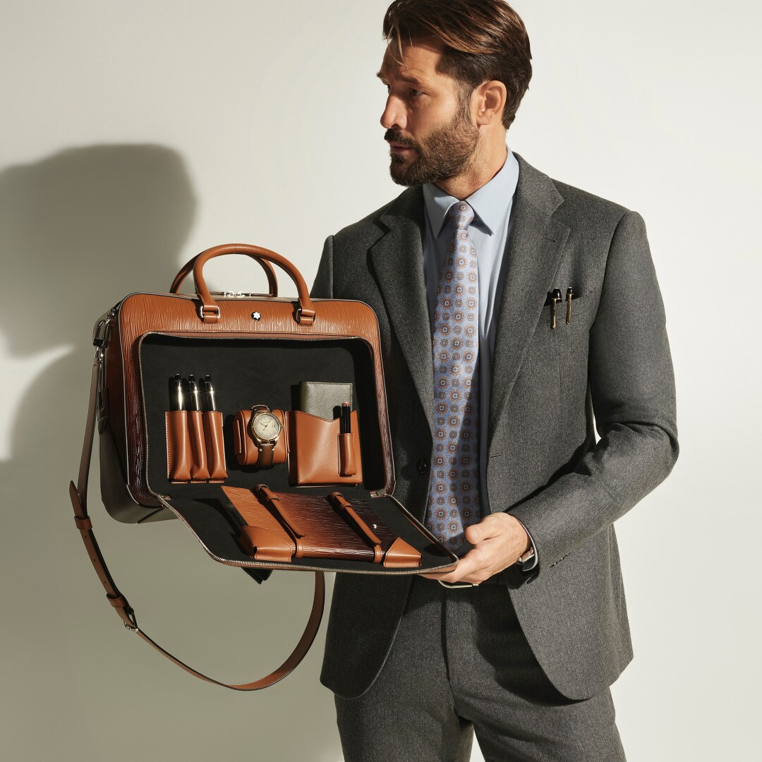 코르테치아 스푸마토 라이팅 트래블러 브리프 케이스