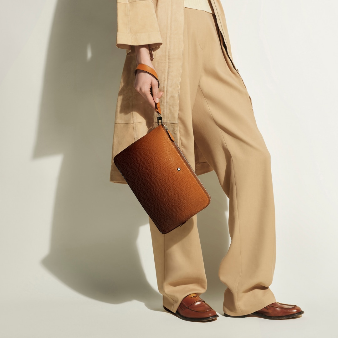 코르테치아 스푸마토 클러치