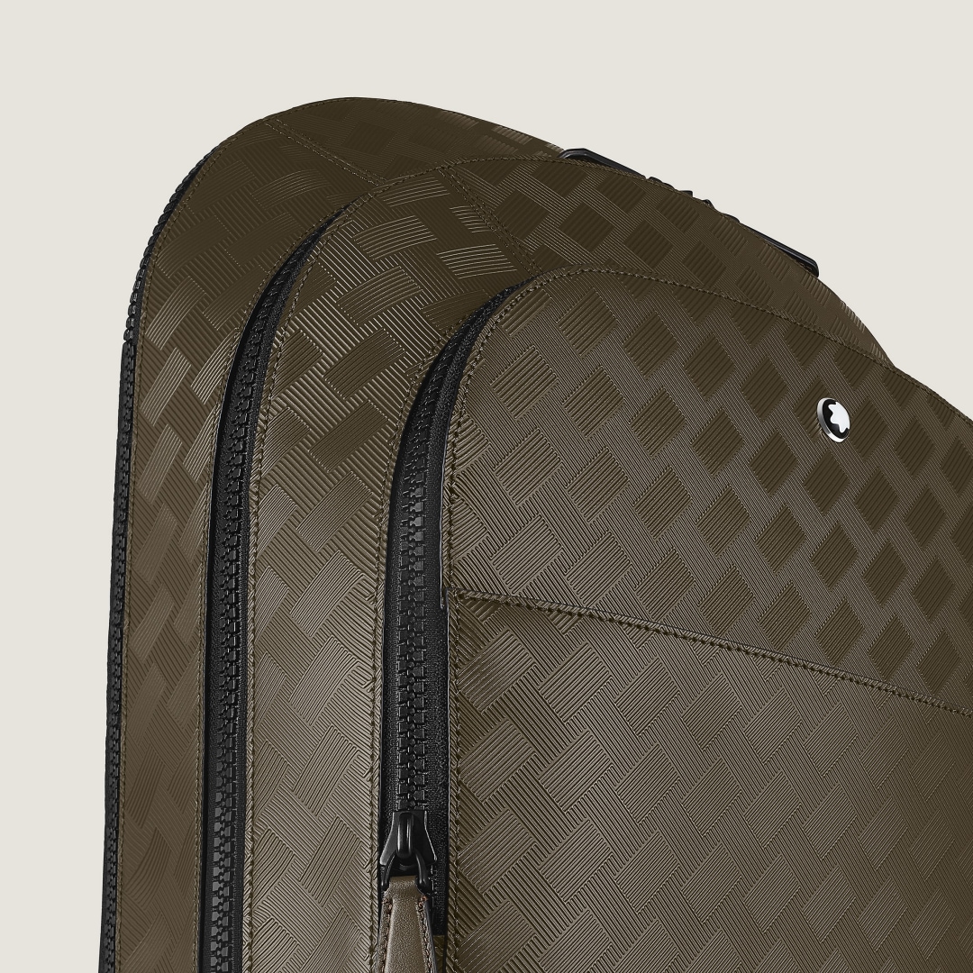 수납공간 3개를 갖춘 익스트림 3.0 라지 백팩