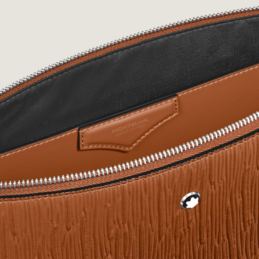 코르테치아 스푸마토 클러치