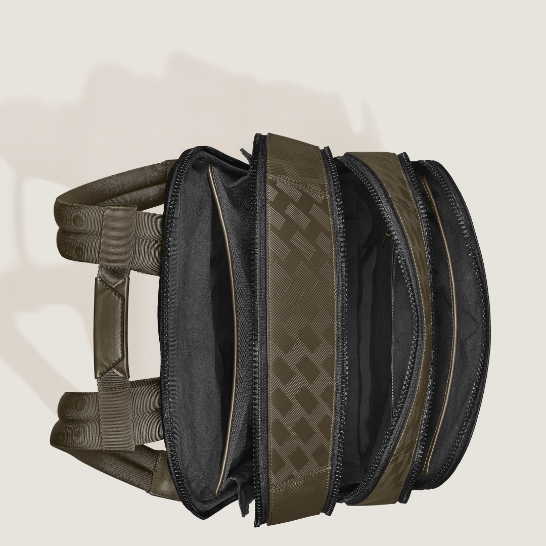 수납공간 3개를 갖춘 익스트림 3.0 라지 백팩