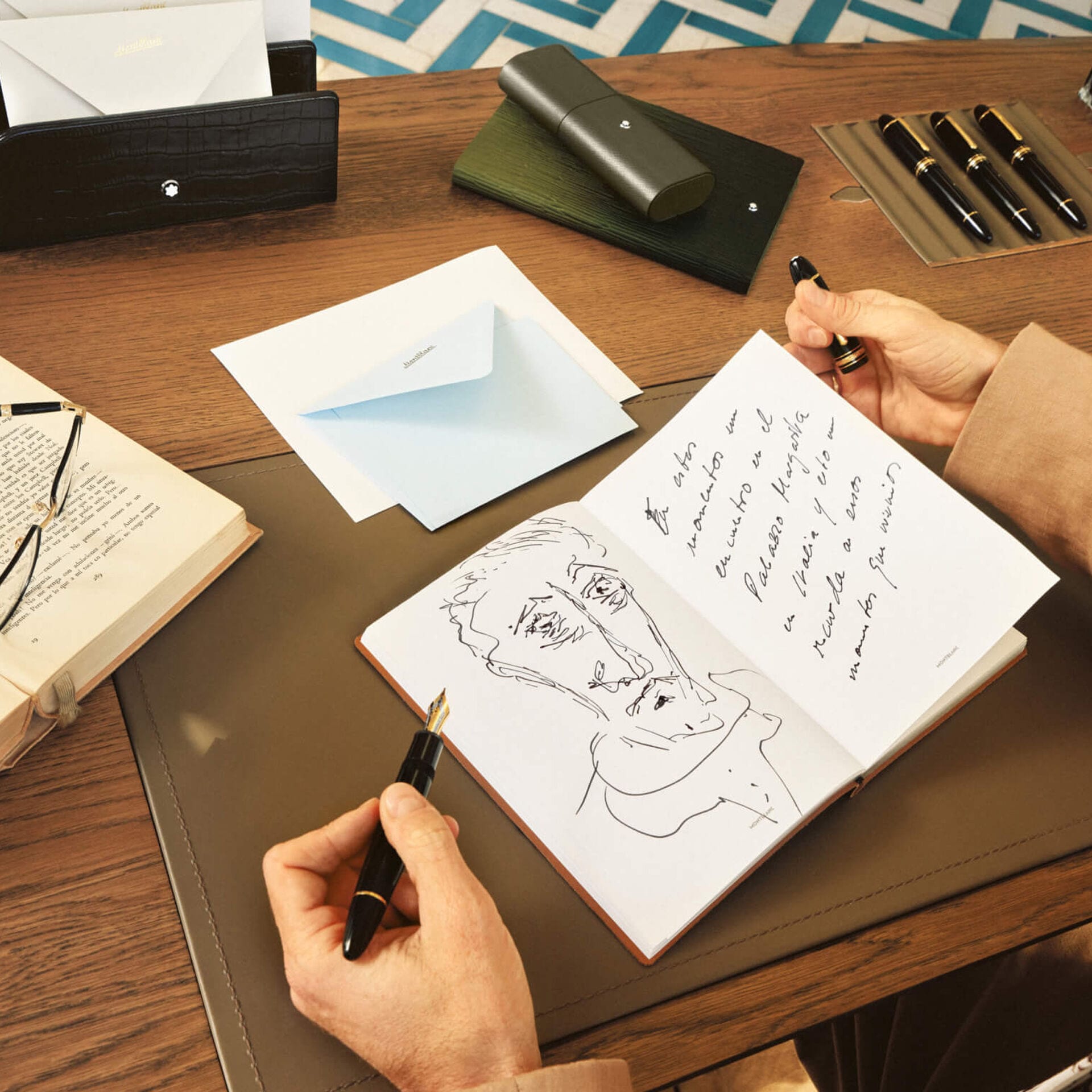 モンブラン公式ウェブサイト | Montblanc®
