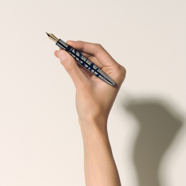 Meisterstück Around the World in 80 Days Solitaire LeGrand Fountain Pen - 4