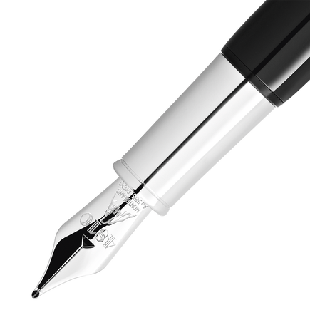 Montblanc Heritage Rouge et Noir "Baby" Special Edition Black Fountain Pen