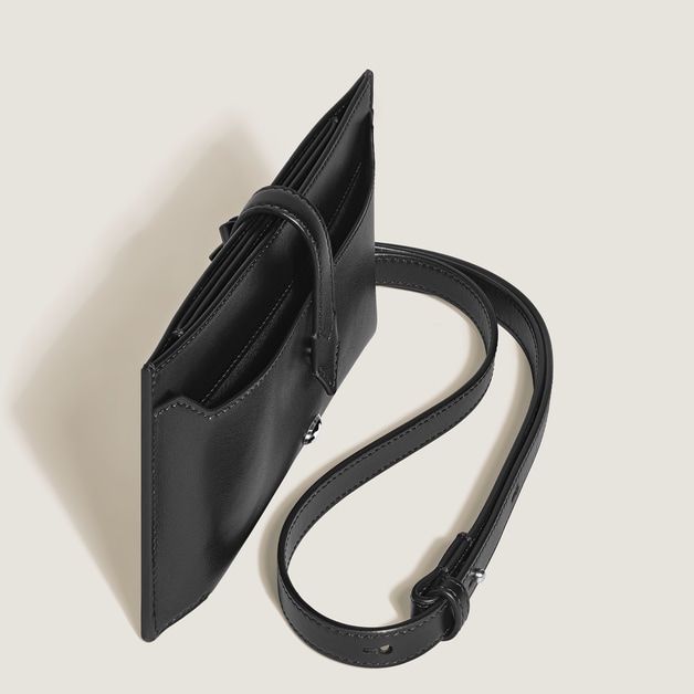 Wearable Multifunctional Wallet in Meisterstück Leather - 4
