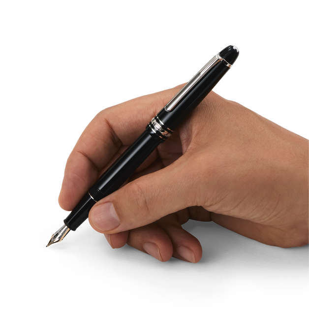 Meisterstück Platinum-Coated Classique Fountain Pen - 2