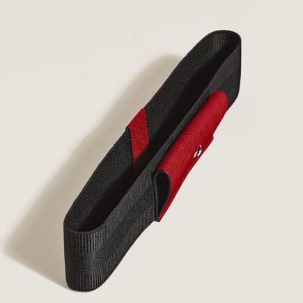 Sartorial 1 pen pouch with elastic band