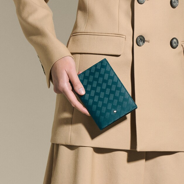 Extreme 3.0 Passport Holder - 9
