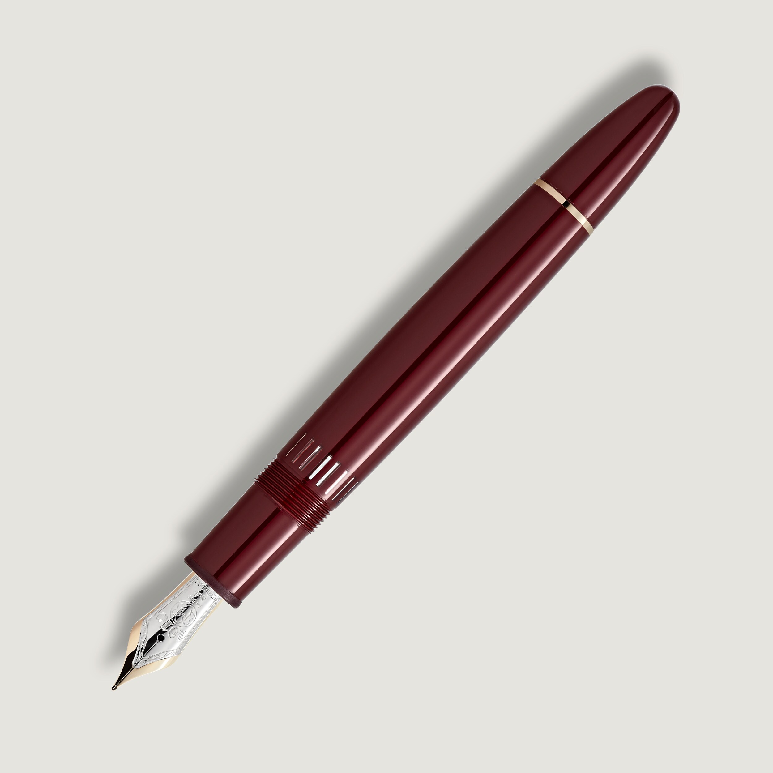 Meisterst&uuml;ck Burgundy Red LeGrand Fountain Pen