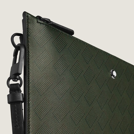 Pouch in Extreme Leather