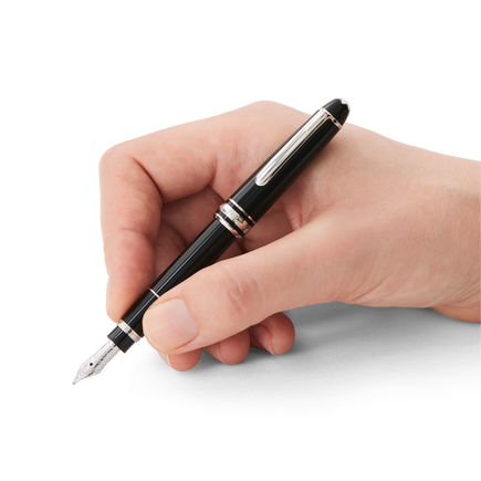 Pluma Estilogr&aacute;fica Meisterst&uuml;ck Homage to W.A. Mozart con Revestimiento en Platino (Tama&ntilde;o Peque&ntilde;o)