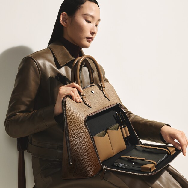 Writing Traveler Handbag - 4