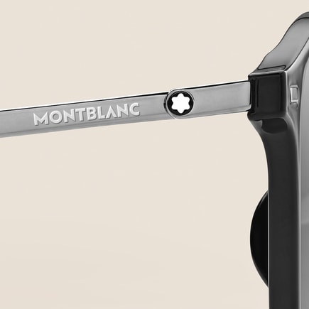 Round Sunglasses with Black Injected Frame