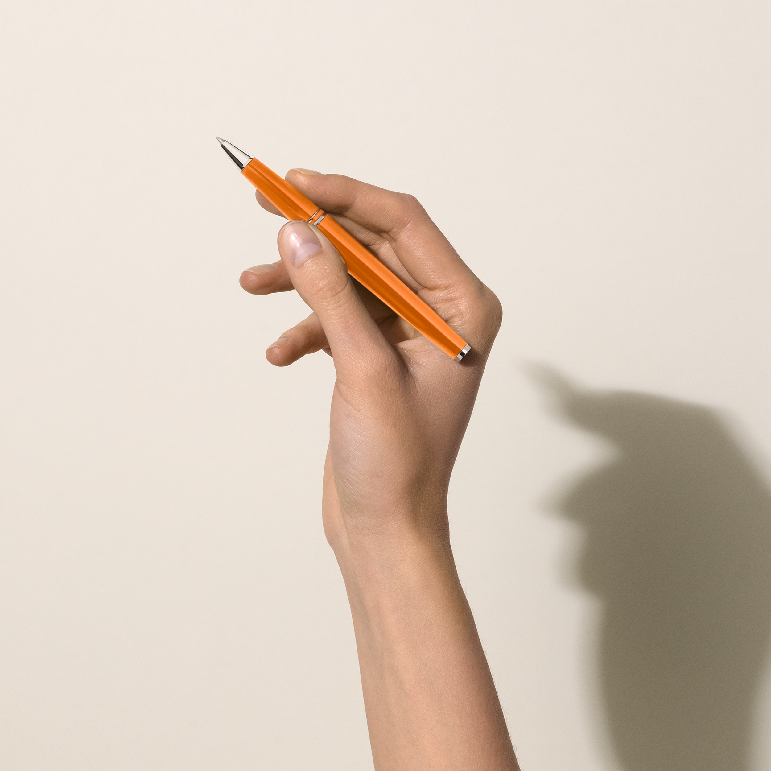قلم حبر سائل بنهاية كرويّة PIX برتقالي