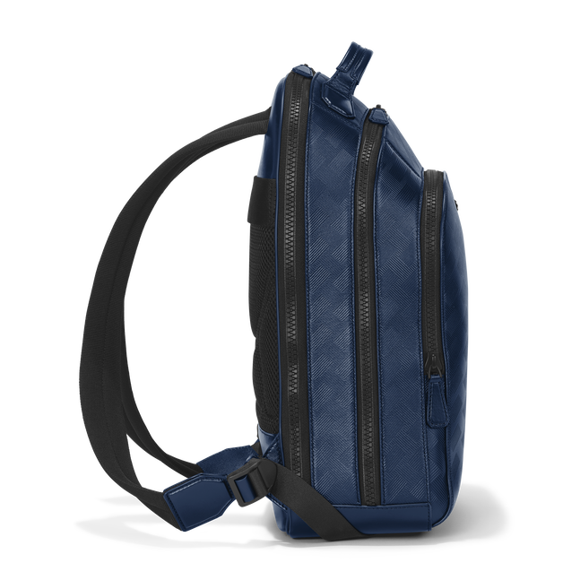 Medium Backpack with 3 Compartments in Extreme Leather - 7