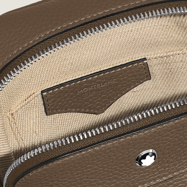 Montblanc Companion on body bag - 6