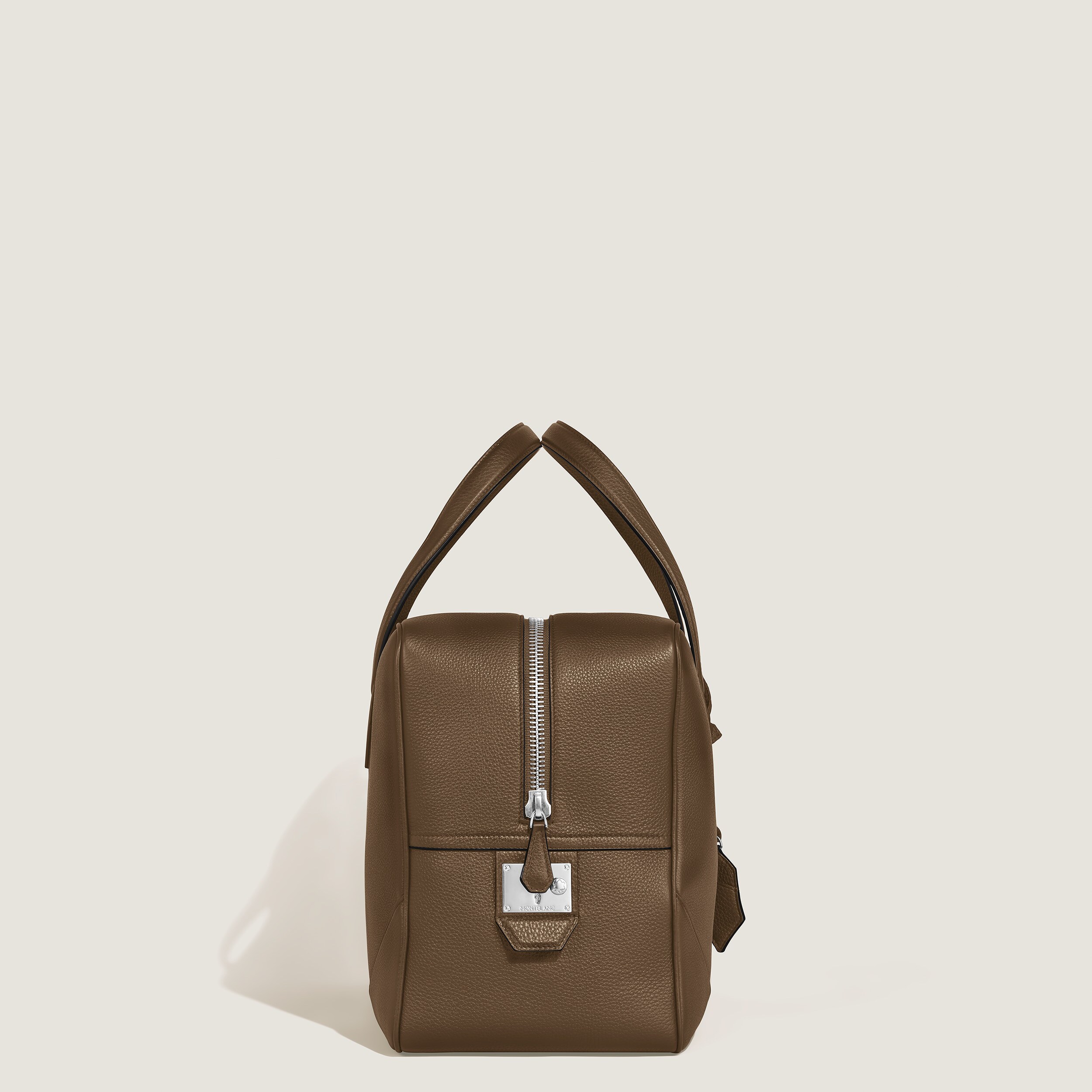 Weekender Bag 45 in Grain Leather
