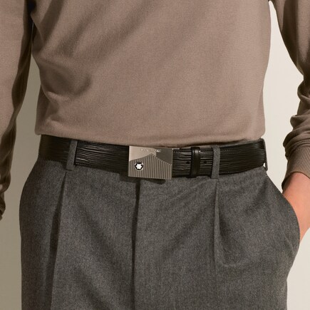 Black 35 mm leather belt