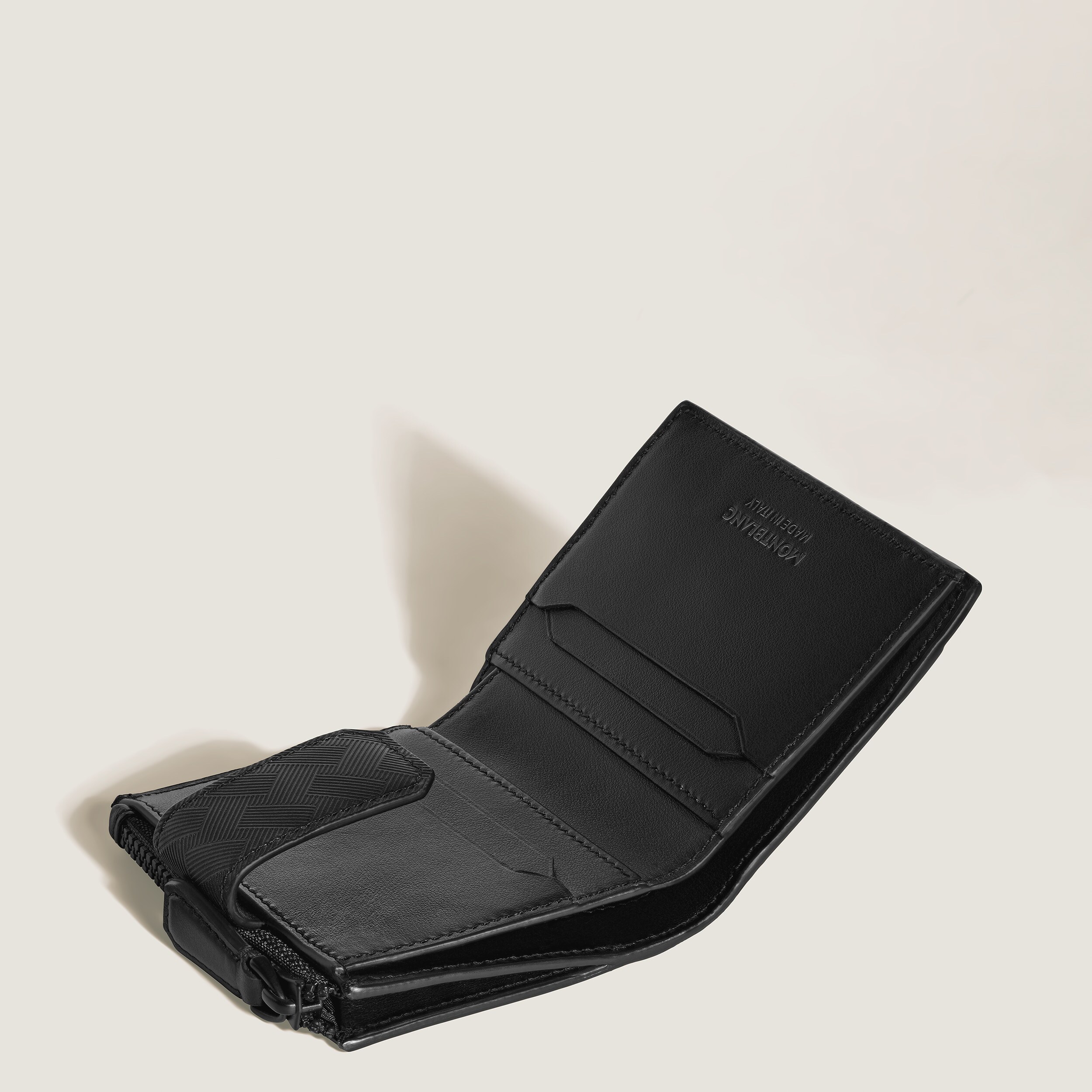 Mini Wallet 6cc in Extreme Leather