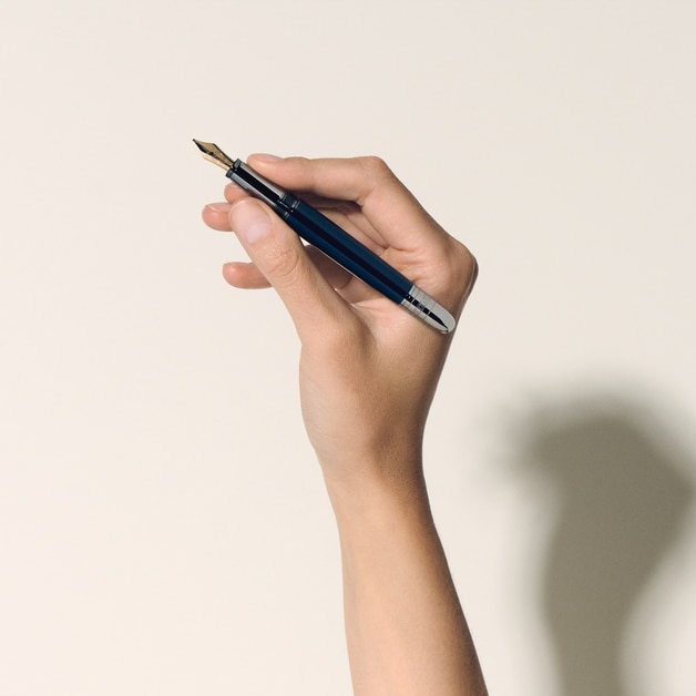 Meisterstück Around the World in 80 Days Doué Classique Fountain Pen - 4