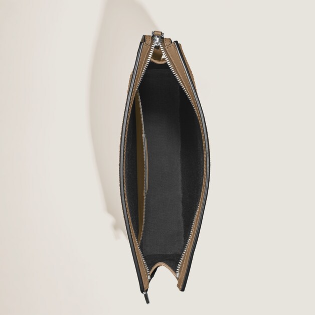 Clutch in Corteccia Sfumato Leather - 8