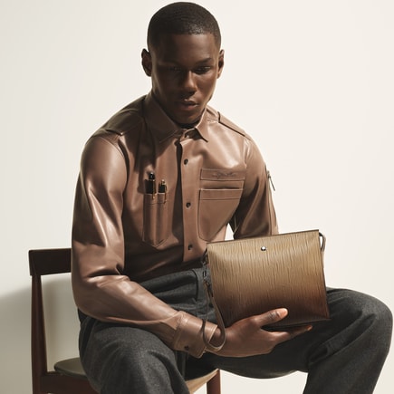 حقيبة يد بتأثير سفوماتو