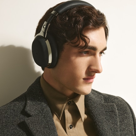 Montblanc MB 01 Over-Ear Headphones Black