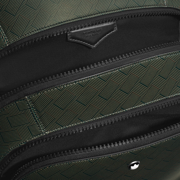 Medium Backpack with 3 Compartments in Extreme Leather - 5