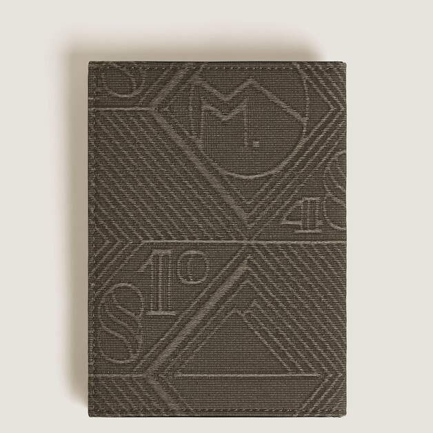 4810 jacquard passport holder - 3