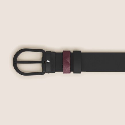 Horseshoe buckle cassis/black 30mm reversible leather strap